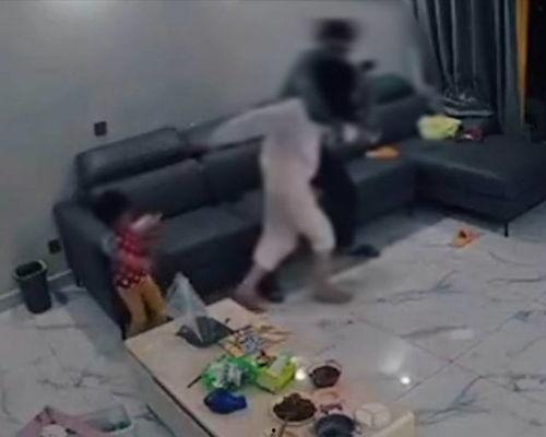 唯唯诺诺吃瓜群众,揭秘网络时代的沉默旁观者