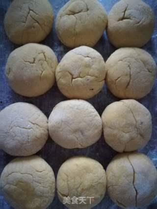 糖人吃小面瓜,小面瓜香飘四溢