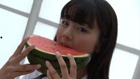 吃瓜少女的西瓜