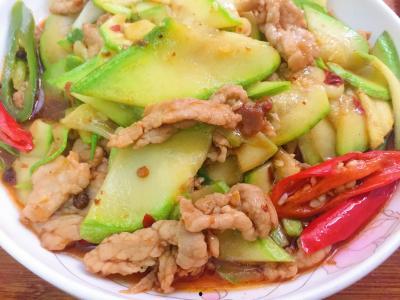 西湖瓜炒着吃如何,探寻传统美食的独特风味