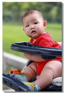 小小少年吃瓜,揭秘校园生活趣事